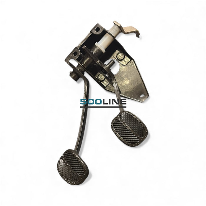 Questa pedaliera è rigenerata a nuovo con materiali di qualità superiore, rispettando l'originalità, garantendo la massima resistenza e durata nel tempo. La sua rigenerazione performante offre una guida fluida e precisa, migliorando l'esperienza di guida della tua Fiat 500 F L.

Copripedali inclusi

500line il massimo per la tua 500