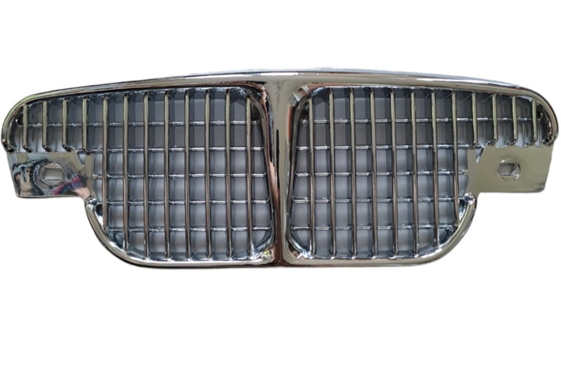 Fregio  anteriore in plastica cromata Autobianchi 500 Giardiniera
