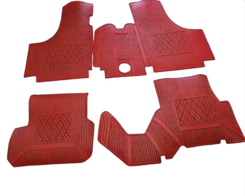 Set rode rubberen vloermatten Fiat 500 F L R 126