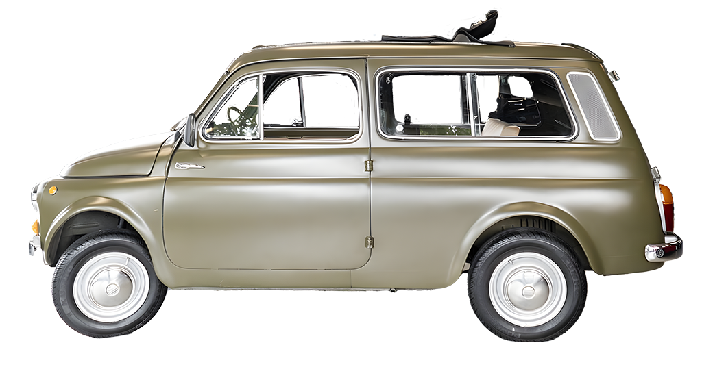 Fiat 500 Giardiniera verde oasi, un’auto d’epoca italiana iconica degli anni ’60, su sfondo bianco.