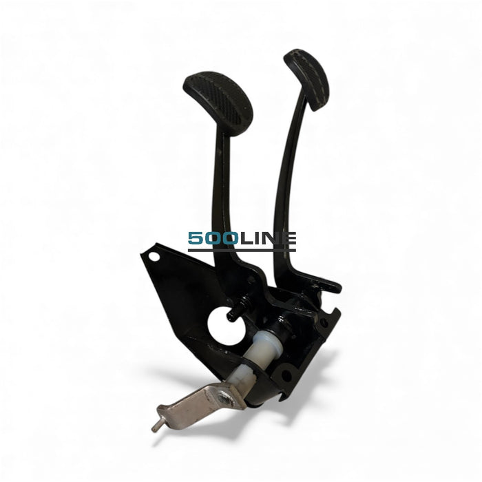 Questa pedaliera è rigenerata a nuovo con materiali di qualità superiore, rispettando l'originalità, garantendo la massima resistenza e durata nel tempo. La sua rigenerazione performante offre una guida fluida e precisa, migliorando l'esperienza di guida della tua Fiat 500 F L.

Copripedali inclusi

500line il massimo per la tua 500