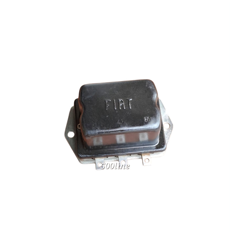 Regolatore di tensione 12v Fiat 500 d'epoca originale rigenerato